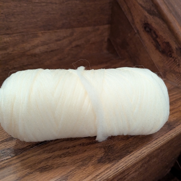 PHENTEX Slipper & Craft yarn Lot  pink, blue & 2 white, Cream, Brown & Coral 640 - Picture 13 of 15